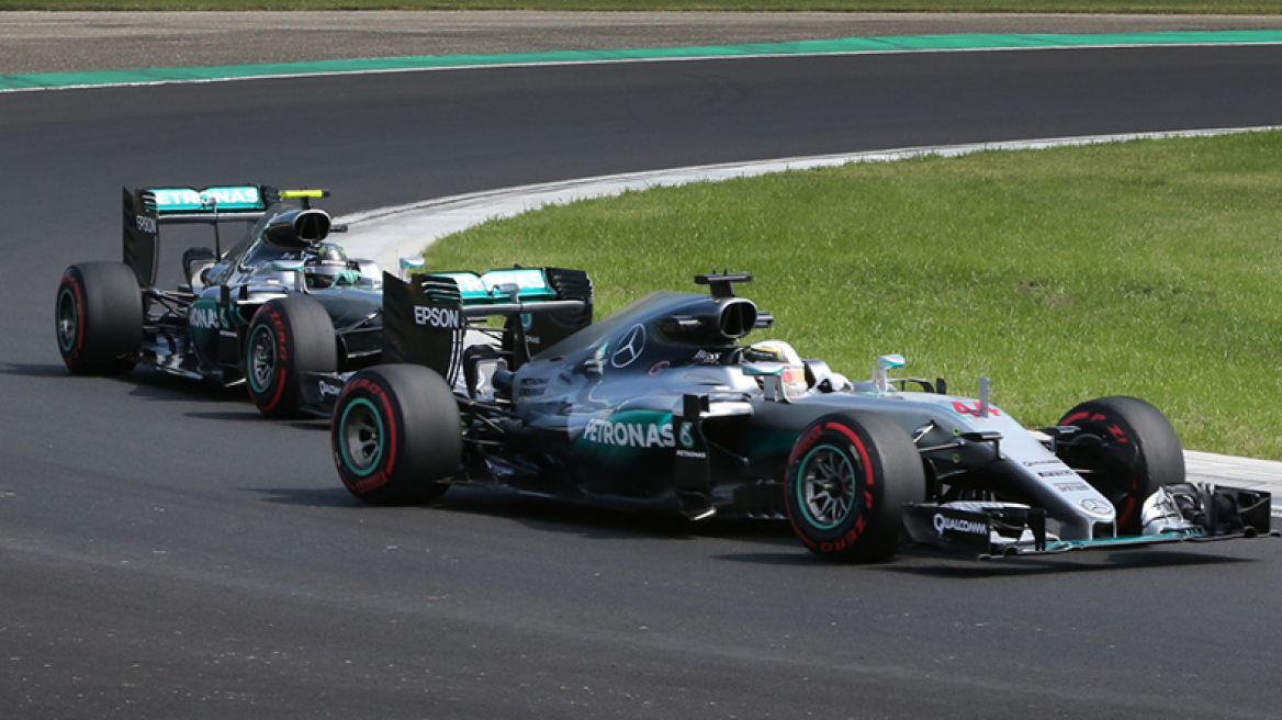GP Ουγγαρίας: Ταχύτερες οι Mercedes στα ελεύθερα!